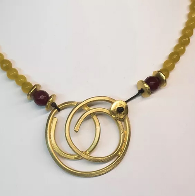 Collar Nudo Mostaza y Grana