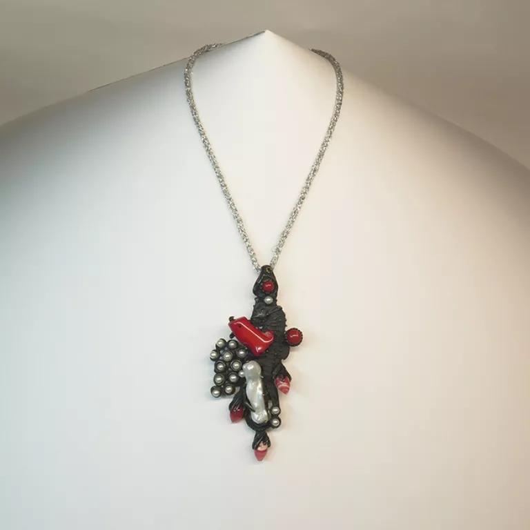 Colgante Bronce Caballito Ajustable Perla Gris