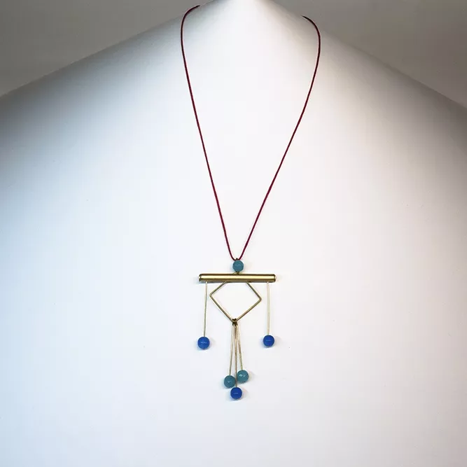 Colgante 6 Ágatas Azules Seda Fresa