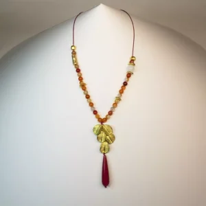 Collar Racimo Tonos Rojos