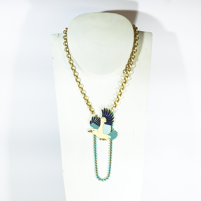 Collar 1 Hilera Lagrimas Resina Turquesa Pájaro Esmalte Azules y Crema