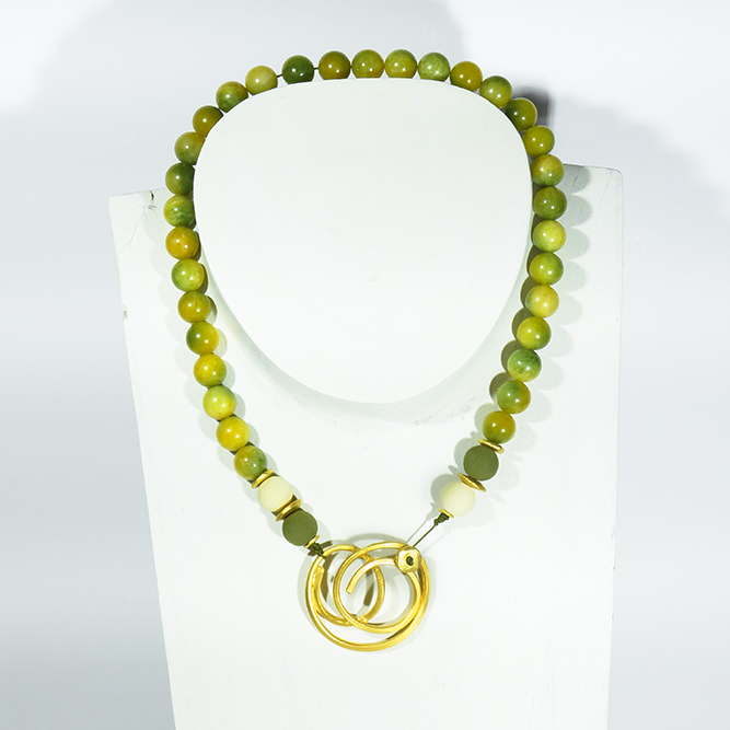 Collar Nudo Jade Verde Limón