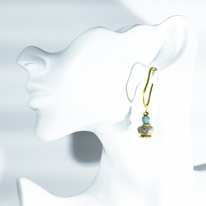 Pendientes Arpón Dorado Ópalo Africano