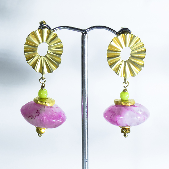 Pendientes Chapa Dorada Ágata Ovni Rosa